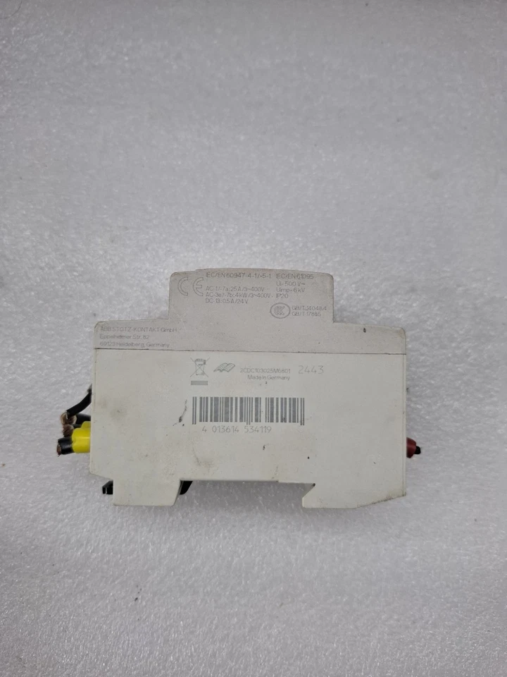 ABB ESB25-30-01N 24V AC/DC 40-450Hz CONTACTOR